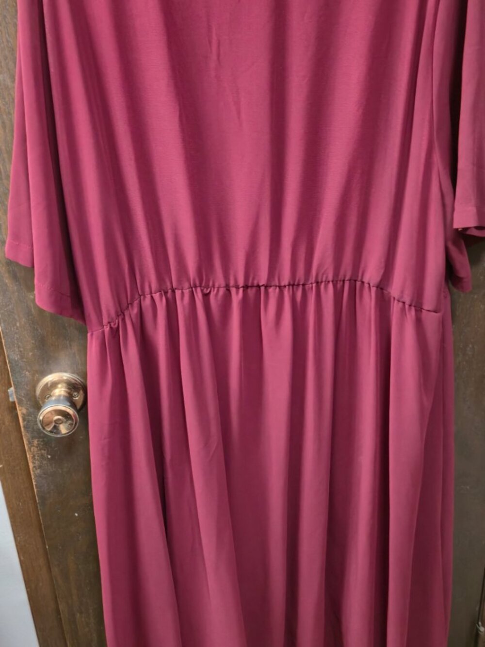 SHEIN Plus Size Burgundy Flowy Formal Dress – Fits Size 3XL (Labeled 5XL) - Picture 3 of 4